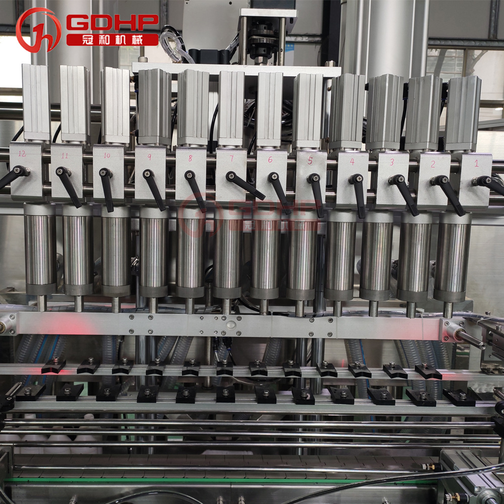 自補(bǔ)液12頭活塞灌裝-3