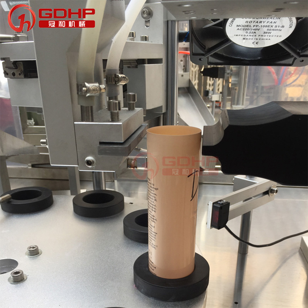 自動軟管灌裝超聲波封口機-8