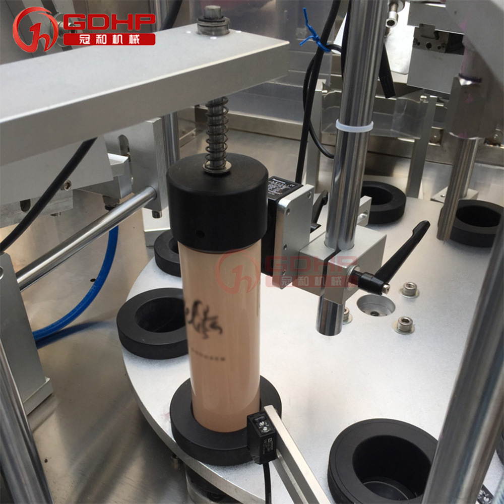 自動軟管灌裝超聲波封口機-6